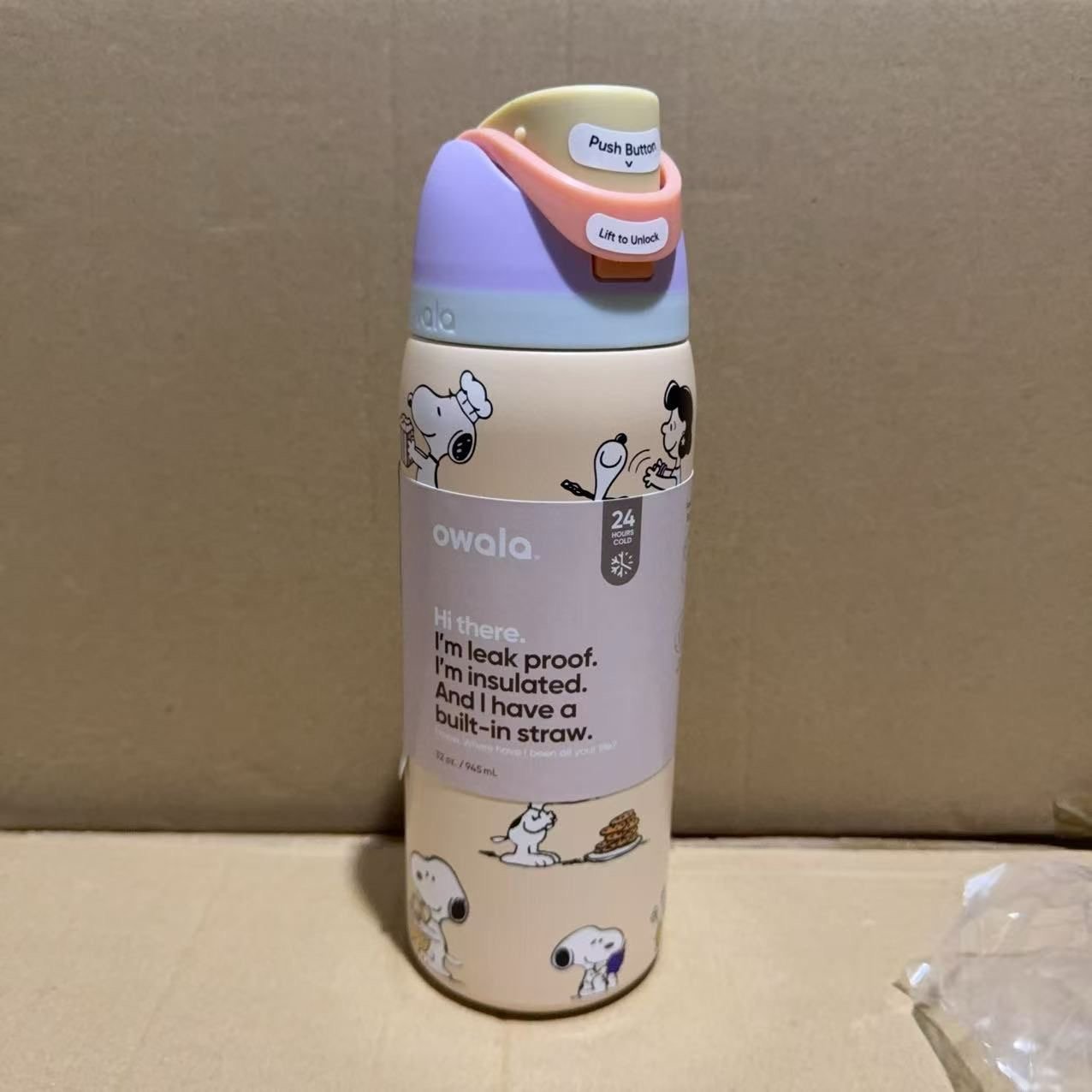 Owala FreeSip Insulated Bottle - Peanuts Snoopy Good Luck Pink (32oz)