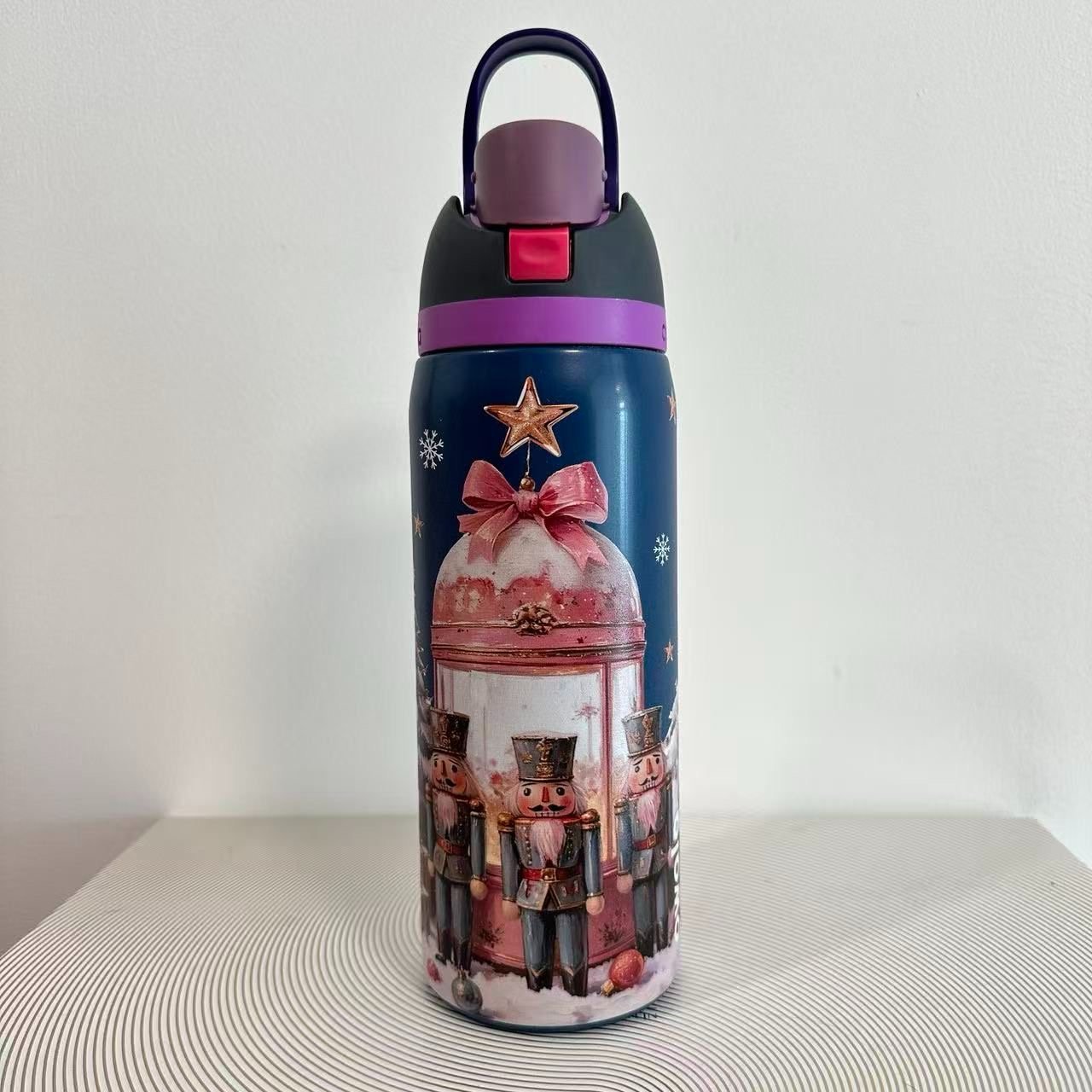 Owala FreeSip Insulated Bottle - Holiday Glow-in-the-Dark (32oz)