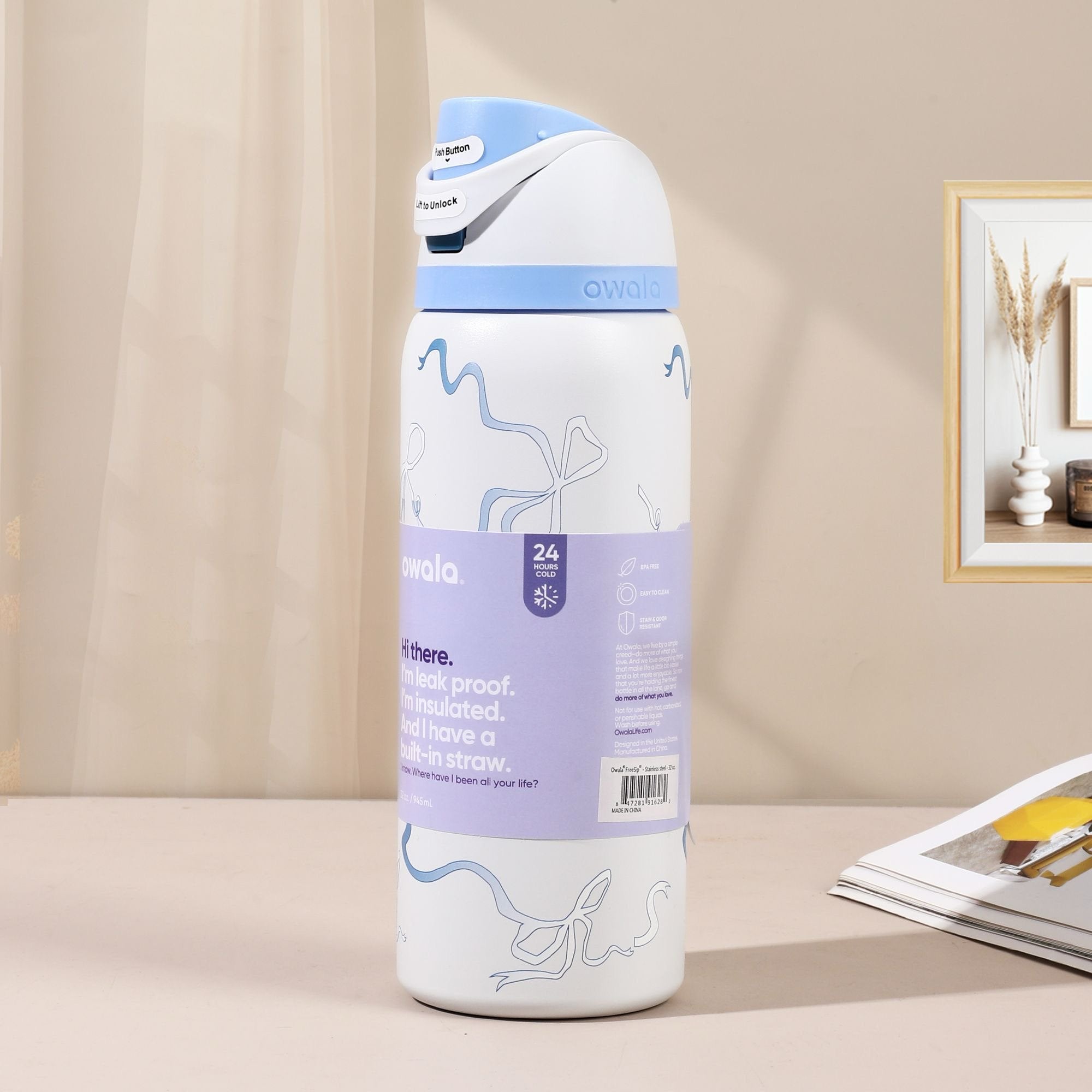 Owala FreeSip Insulated Bottle - Coquette Blue Ribbon Bows (32oz)
